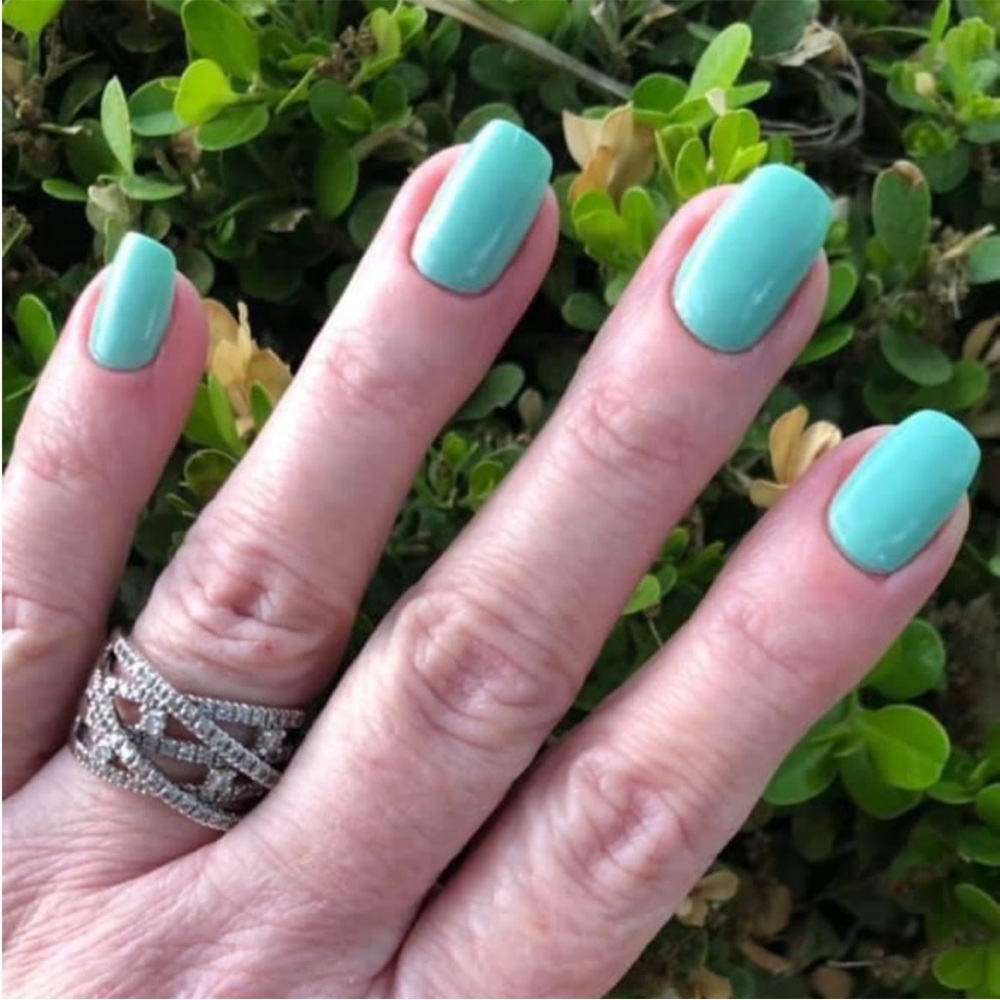*Retired* Color Street: Oslo and Steady | Mint Green Pastel Spring Summer Pale - Picture 6 of 13